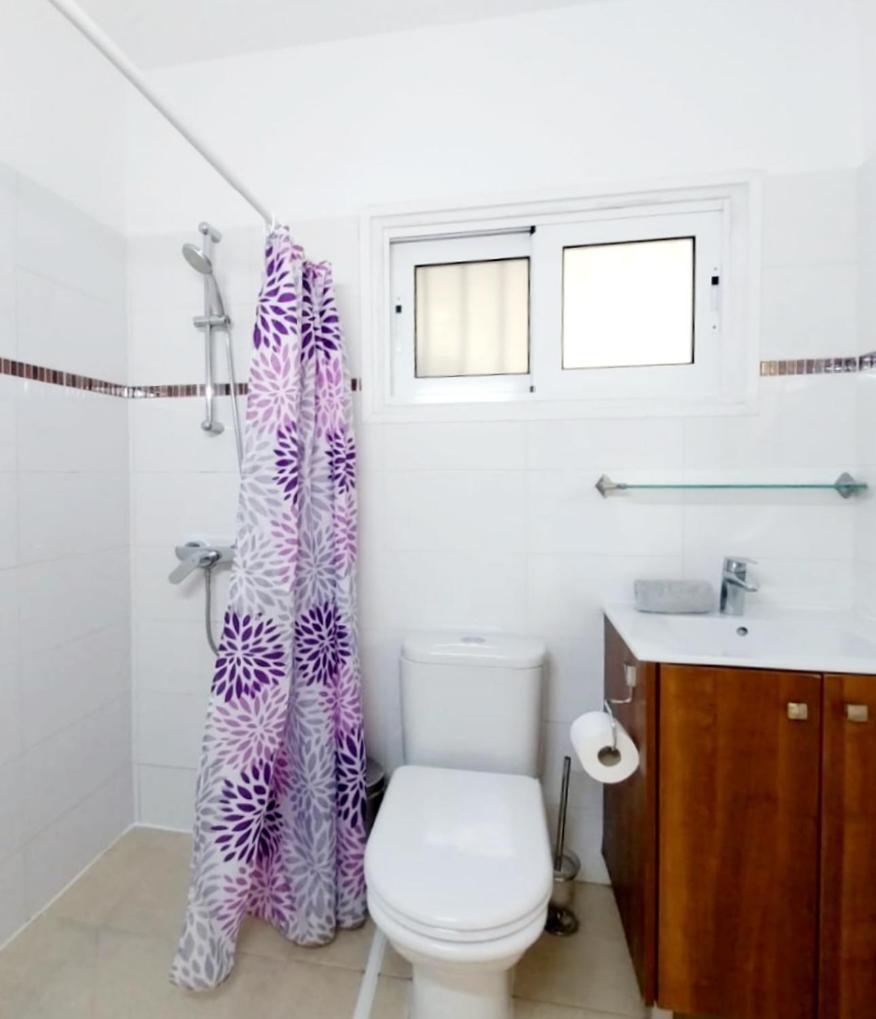 Sun Tower 101 Apartment ลิมาซอล ภายนอก รูปภาพ